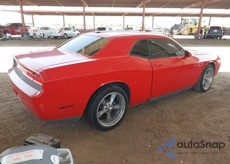 2010 Dodge Challenger Se z USA, uszkodzony, nr VIN 2B3CJ4DV3AH321634